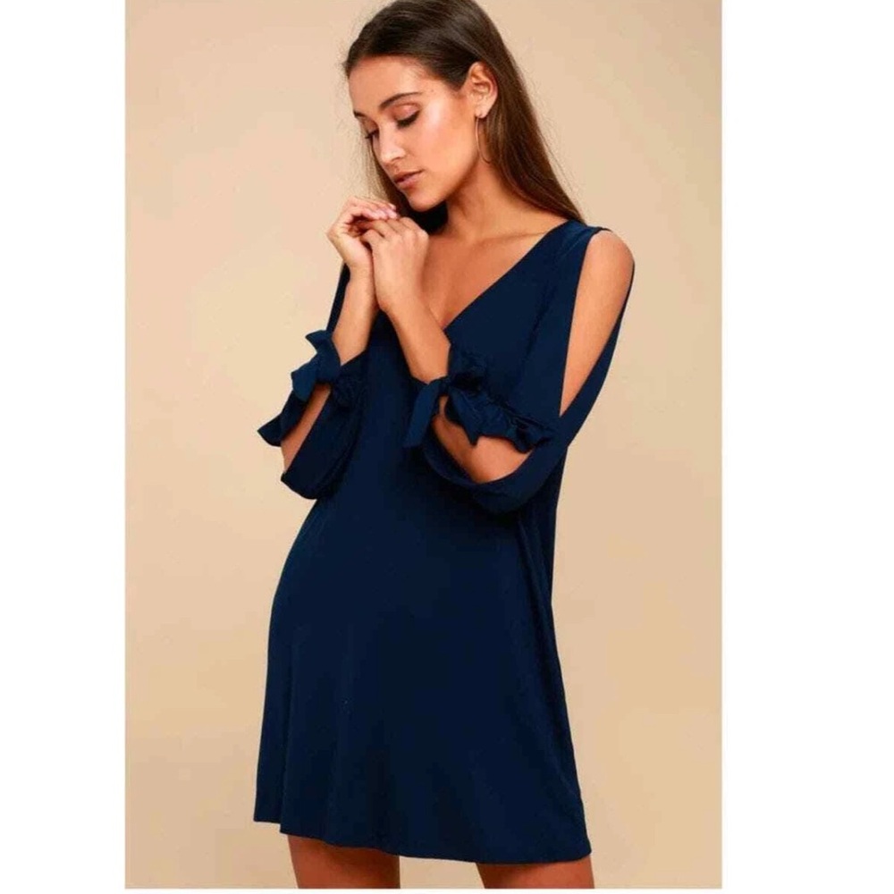 LULU’s NWT Glory Of Love Navy Knit Shift Dress size Large